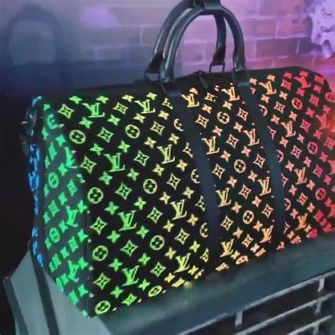 louis vuitton fibre optic bag price|$26,000 Louis Vuitton Bag With RGB Lights And A Mobile App.